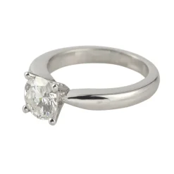 ANILLOS DE COMPROMISO Solitario oro blanco color f, pureza vs1 y peso 1,23 cts.