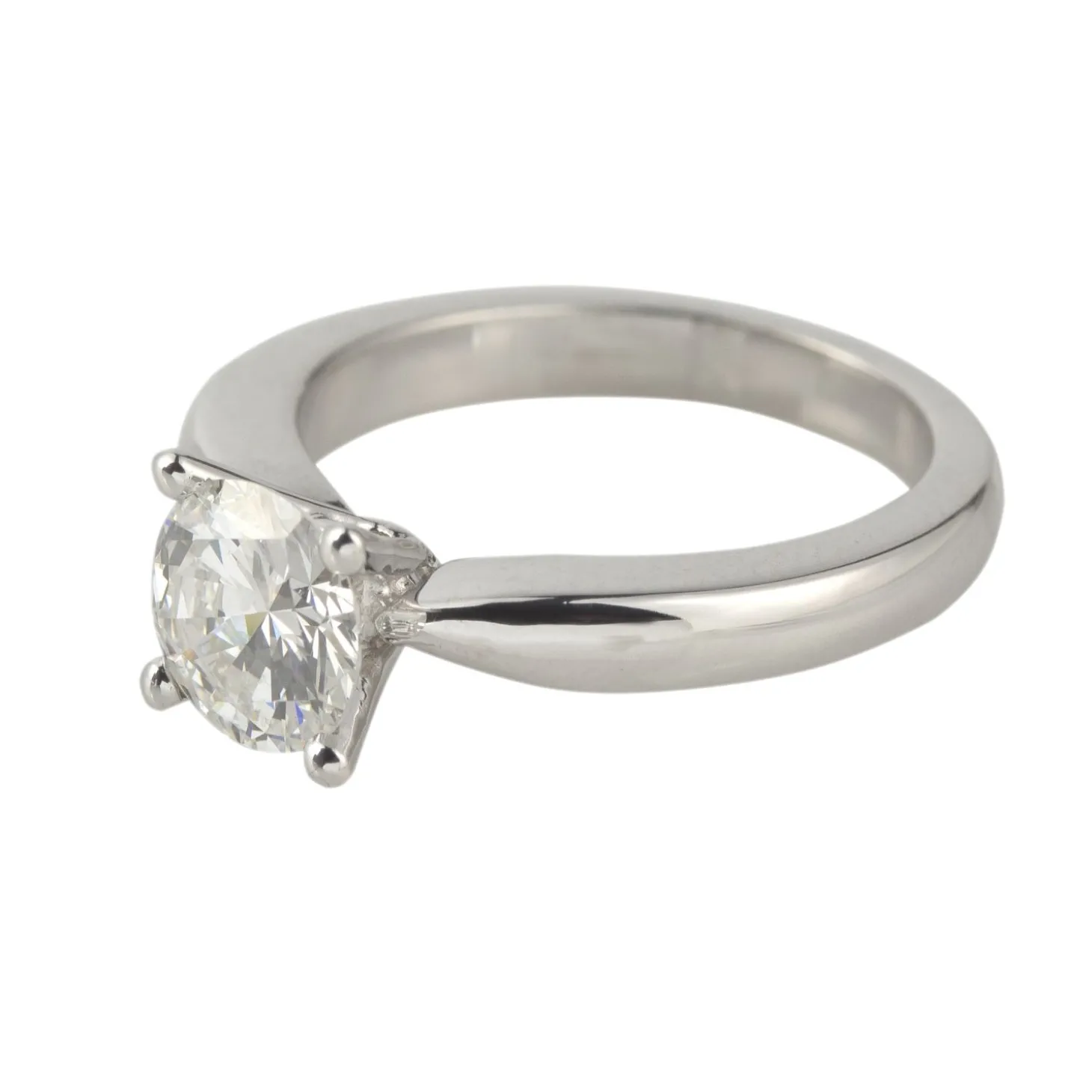 ANILLOS DE COMPROMISO Solitario oro blanco color f, pureza vs1 y peso 1,23 cts.