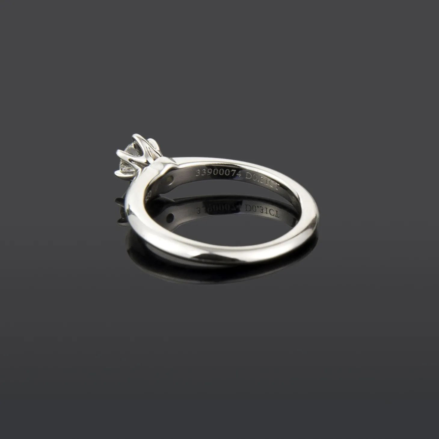 ANILLOS DE COMPROMISO Sortija solitario oro blanco.