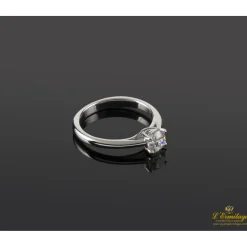 ANILLOS DE COMPROMISO Sortija solitario oro blanco color h, pureza vs1 y peso 0,55 cts.