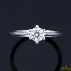 ANILLOS DE COMPROMISO Sortija solitario oro blanco color g, pureza si1 y peso 0,50 cts.