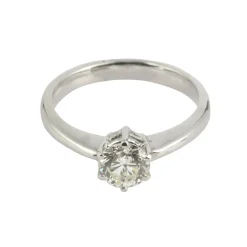 ANILLOS DE COMPROMISO Sortija solitario oro blanco color l, pureza vs1 y peso 0,65 cts.