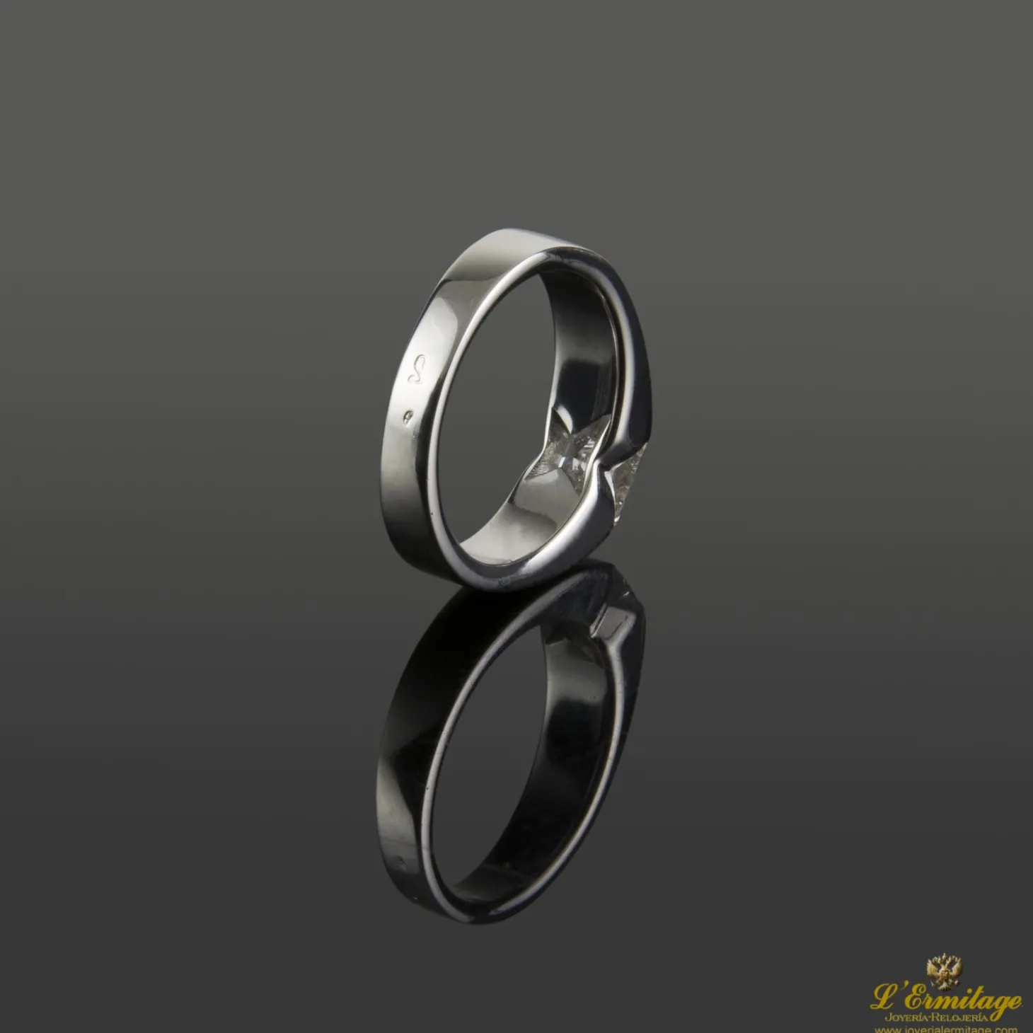ANILLOS DE COMPROMISO Sortija solitario en oro blanco brillante princesa 0,72ct.