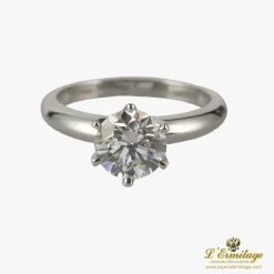ANILLOS DE COMPROMISO Sortija solitario platino color d, pureza vs1 y peso 1,50 cts.