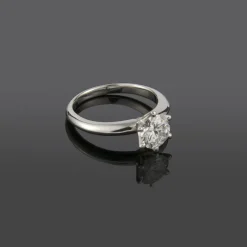 ANILLOS DE COMPROMISO Sortija solitario oro blanco color d, pureza vvs1 y peso 1,01 cts.