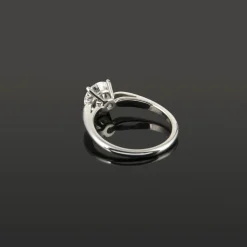ANILLOS DE COMPROMISO Sortija solitario oro blanco color e, pureza vvs1 y peso 1,11 cts.