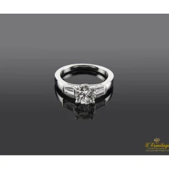 ANILLOS DE COMPROMISO Sortija oro blanco y diamantes color j, pureza vs1 y peso 1,26 cts.