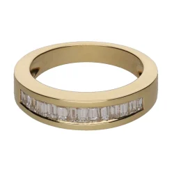 ANILLOS / SORTIJAS Alianza cintillo en oro amarillo con baguettes. Talla 12.