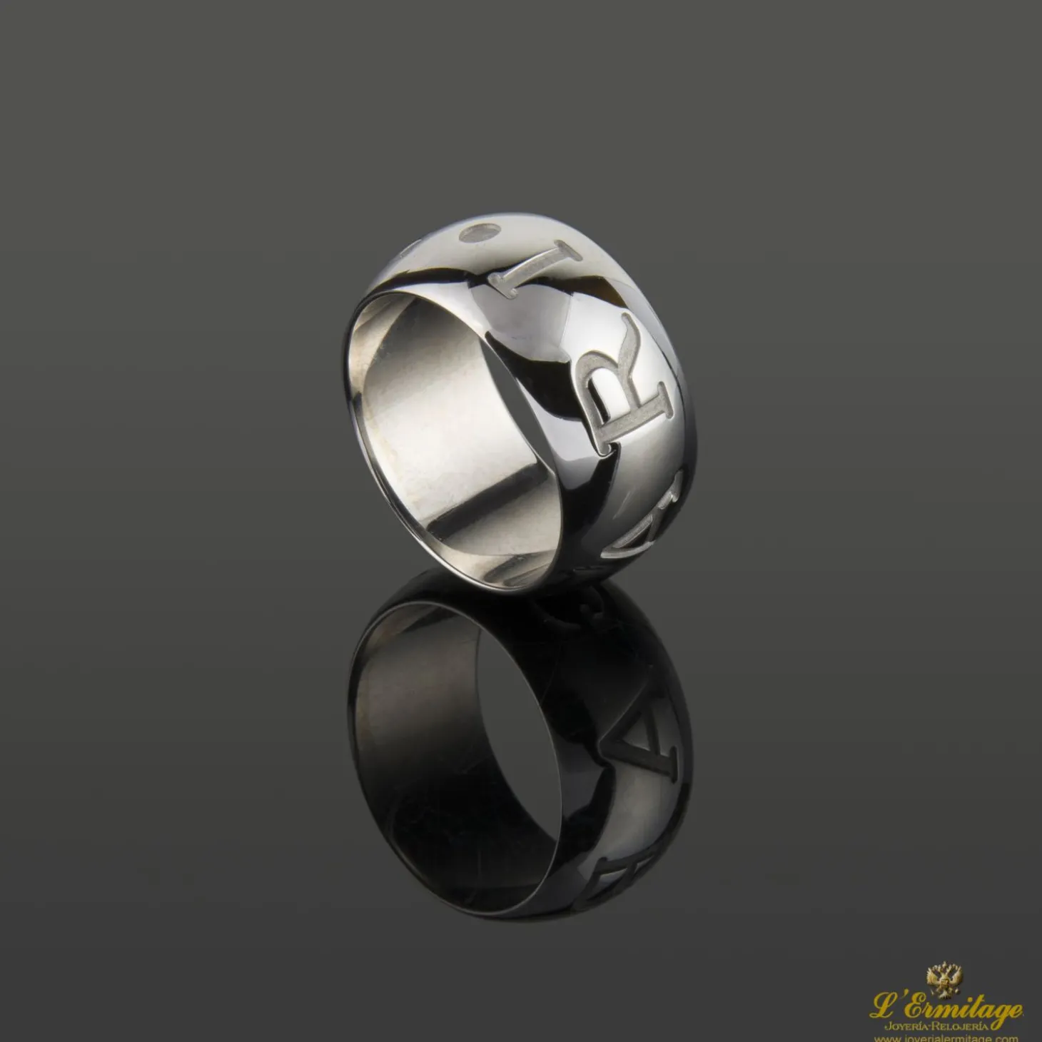 ANILLOS / SORTIJAS Anillo monologo oro blanco. Talla nº: 15
