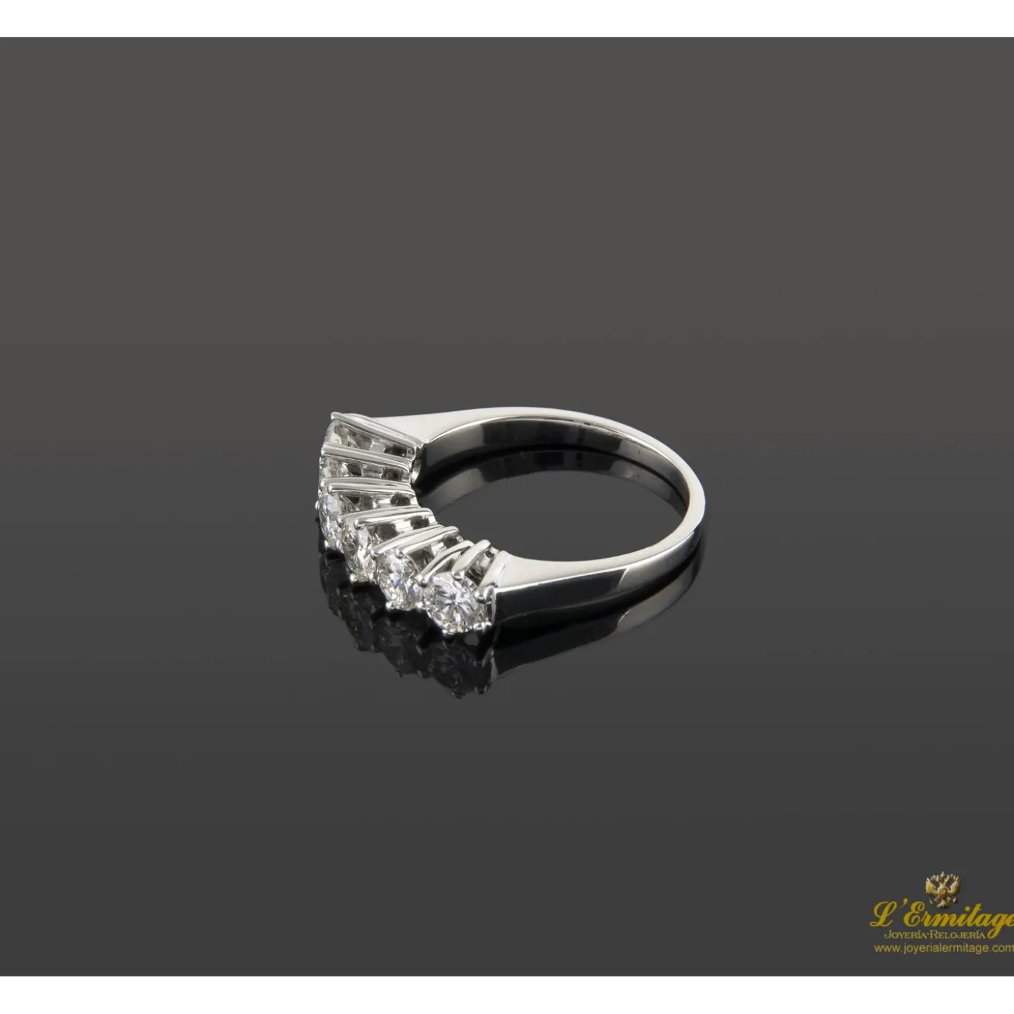 ANILLOS / SORTIJAS Cintillo oro blanco y diamantes