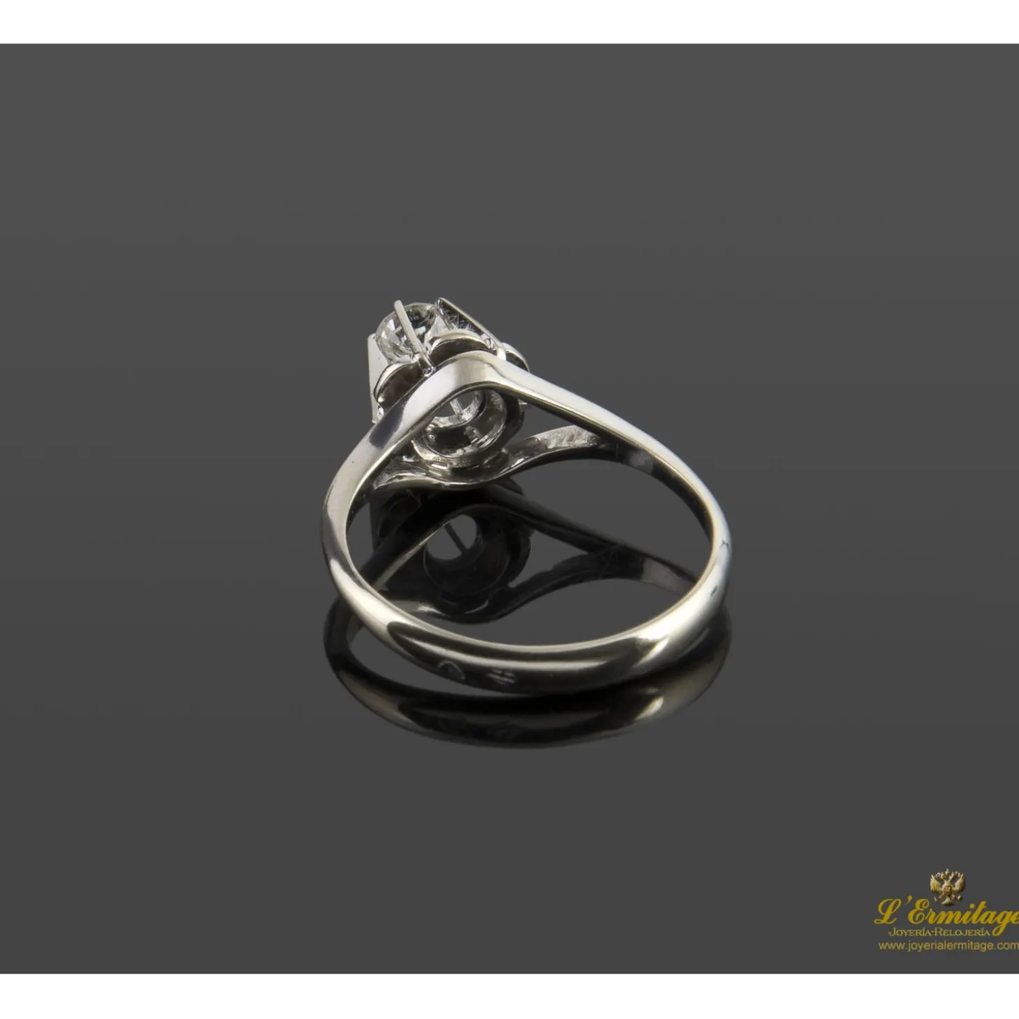 ANILLOS / SORTIJAS Solitario en oro blanco con brillante