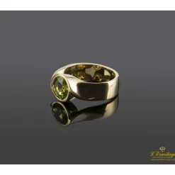 ANILLOS / SORTIJAS Solitario en oro amarillo con olivino talla brillante