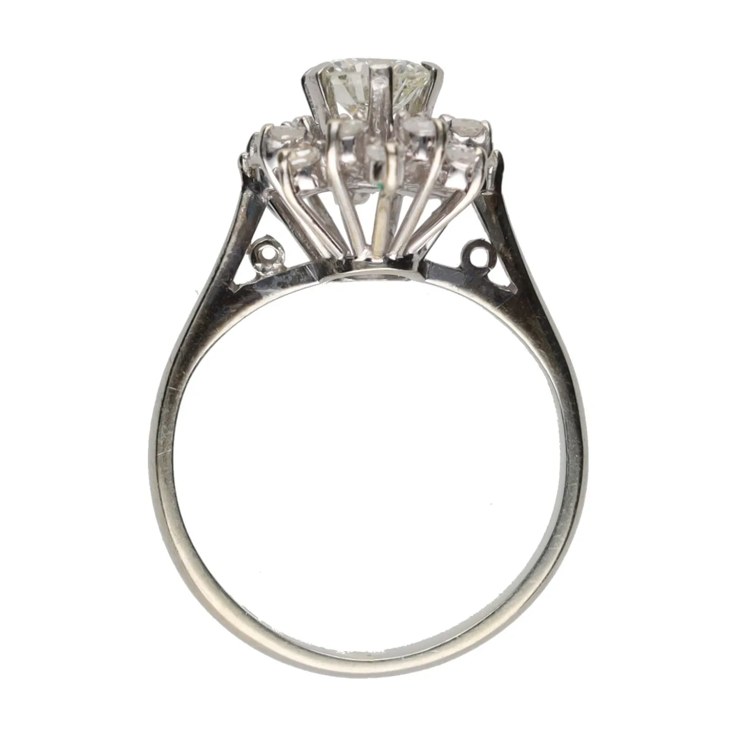 ANILLOS / SORTIJAS Solitario en oro blanco con brillante central y detalles con brillantes. Talla 8.