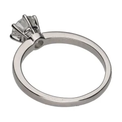 ANILLOS / SORTIJAS Solitario en oro blanco con brillante. Talla 12.