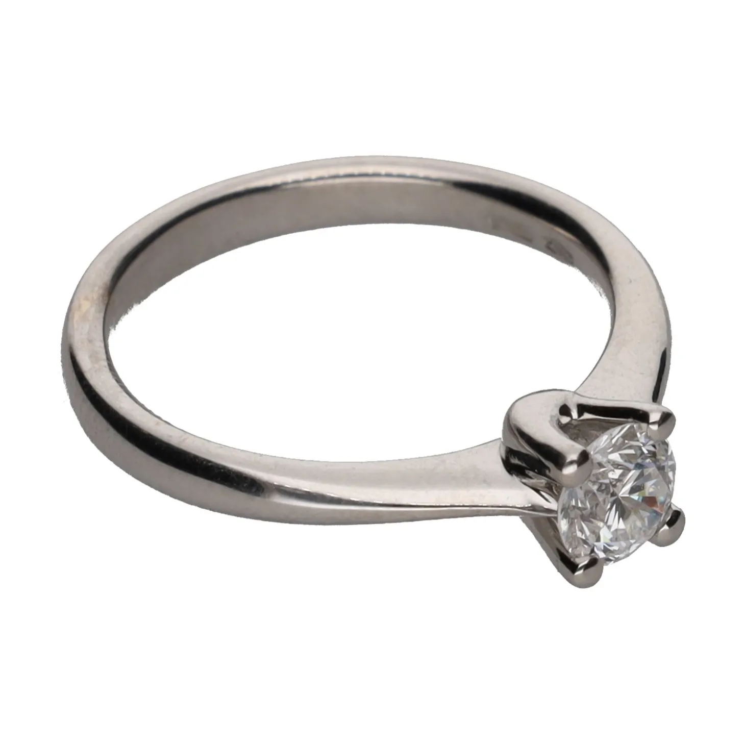 ANILLOS / SORTIJAS Solitario en oro blanco con un brillante. Talla 13.