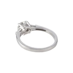 ANILLOS / SORTIJAS Solitario en oro blanco con brillante color g, pureza vs1, y peso 1,00ct.