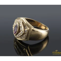 ANILLOS / SORTIJAS Sortija ancha oro amarillo rubí y diamantes.