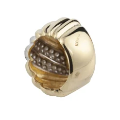 ANILLOS / SORTIJAS Sortija ancha oro amarillo oro blanco y cuajado de diamantes. Talla nº 14