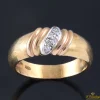 ANILLOS / SORTIJAS Sortija antigua oro amarillo y diamantes.
