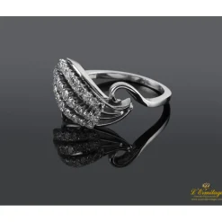 ANILLOS / SORTIJAS Sortija antigua oro blanco y diamantes.