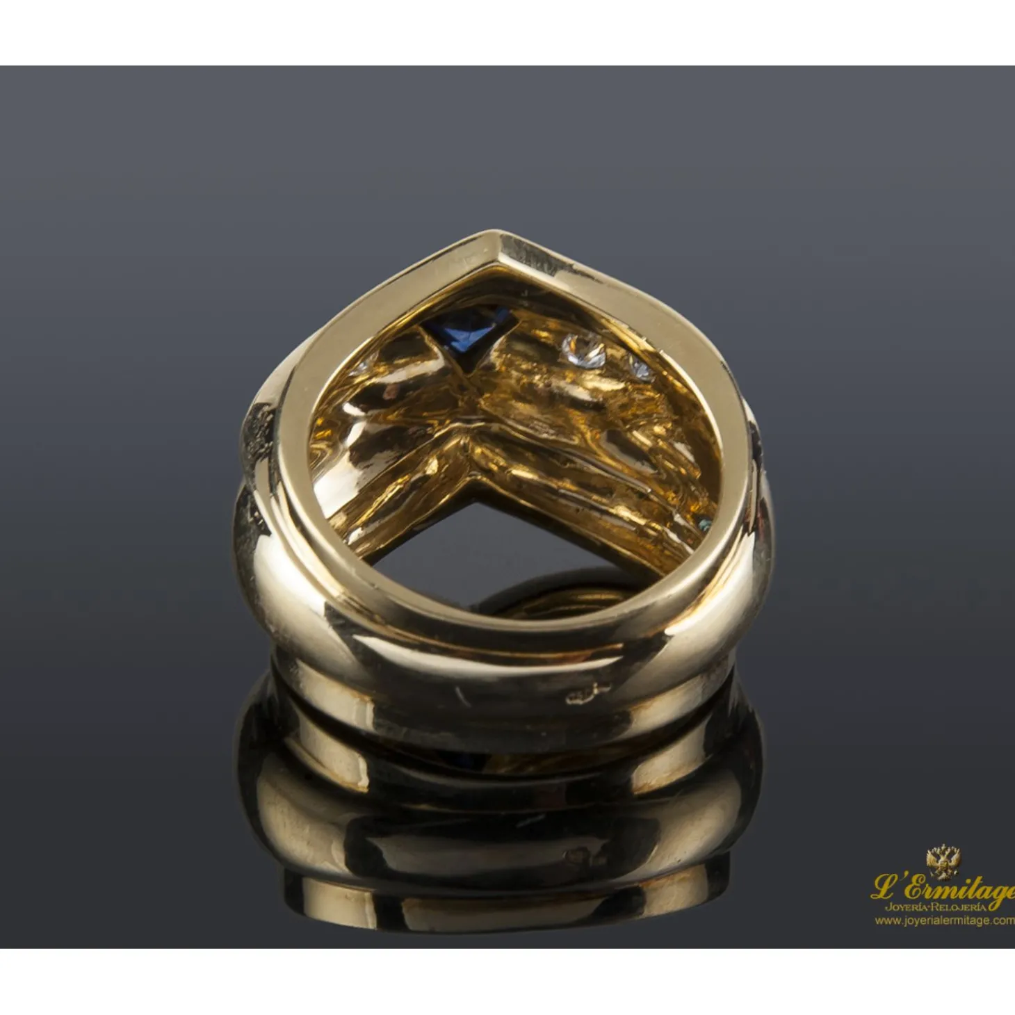 ANILLOS / SORTIJAS Sortija antigua oro amarillo zafiro y diamantes talla antigua