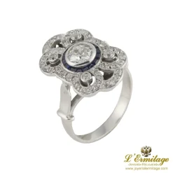 ANILLOS / SORTIJAS Sortija antigua art déco oro blanco diamantes y zafiros.