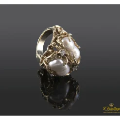 ANILLOS / SORTIJAS Sortija antigua oro amarillo perlas de río y diamantes. T alla nº 8.