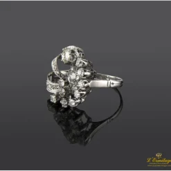 ANILLOS / SORTIJAS Sortija antigua oro blanco y diamantes naturales