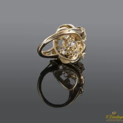 ANILLOS / SORTIJAS Sortija antigua oro amarillo y diamantes talla antigua.