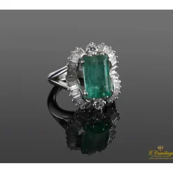 ANILLOS / SORTIJAS Sortija antigua oro blanco esmeralda y diamantes.