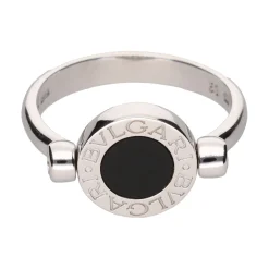 ANILLOS / SORTIJAS Sortija bulgari bulgari en oro blanco con onix y brillantes. Talla 53.