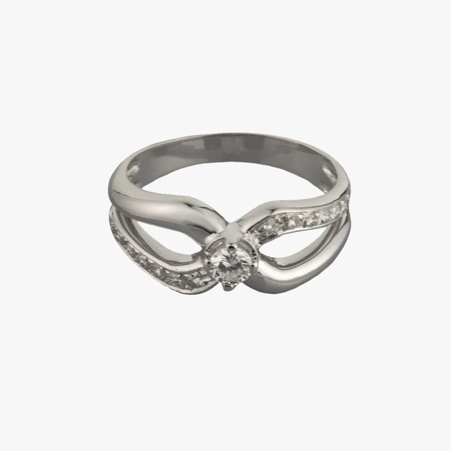 ANILLOS / SORTIJAS Sortija en oro blanco con brillantes