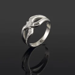 ANILLOS / SORTIJAS Sortija en oro blanco con brillantes