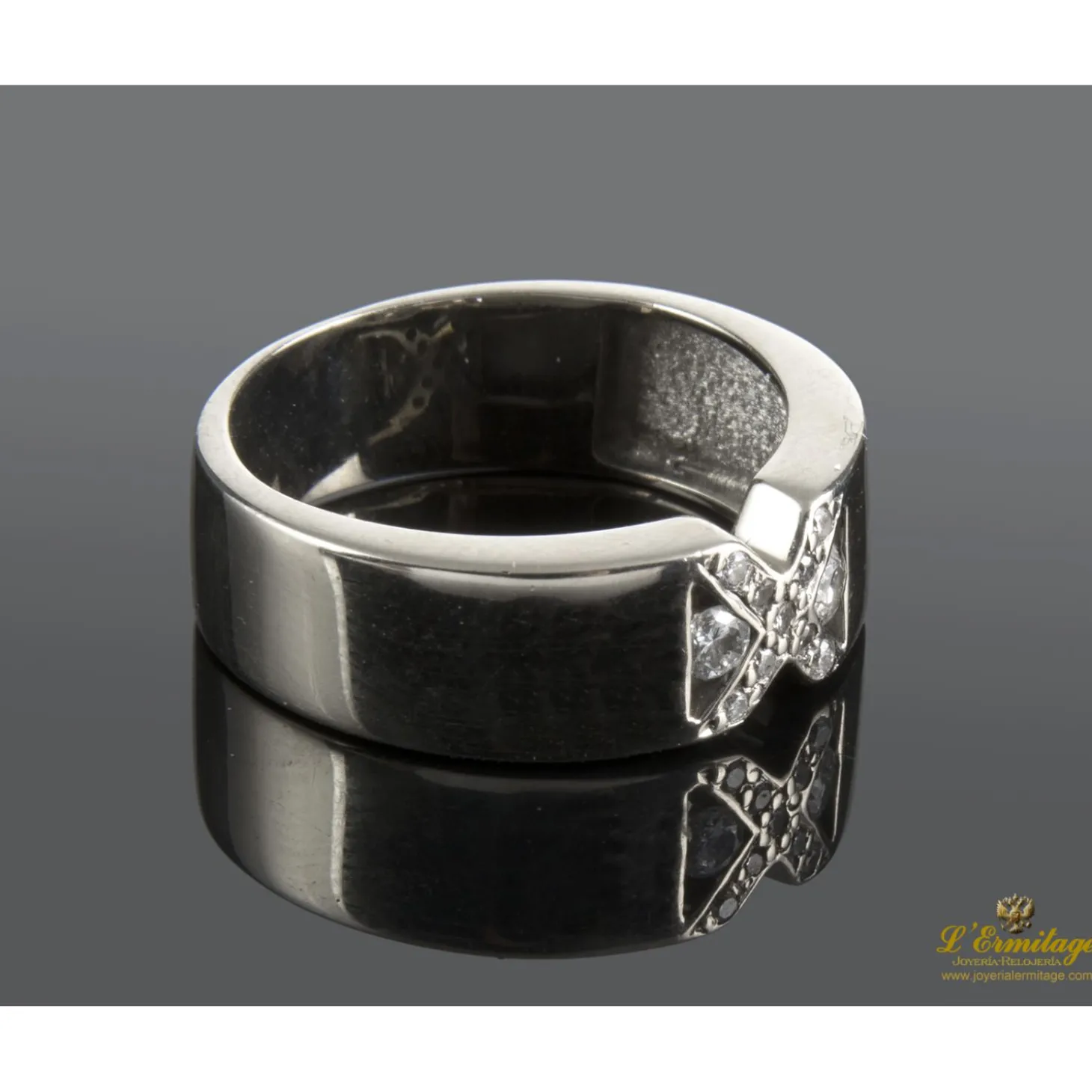 ANILLOS / SORTIJAS Sortija en oro blanco con brillantes