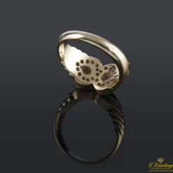 ANILLOS / SORTIJAS Sortija en oro amarillo con rubí, zafiro y brillantes.
