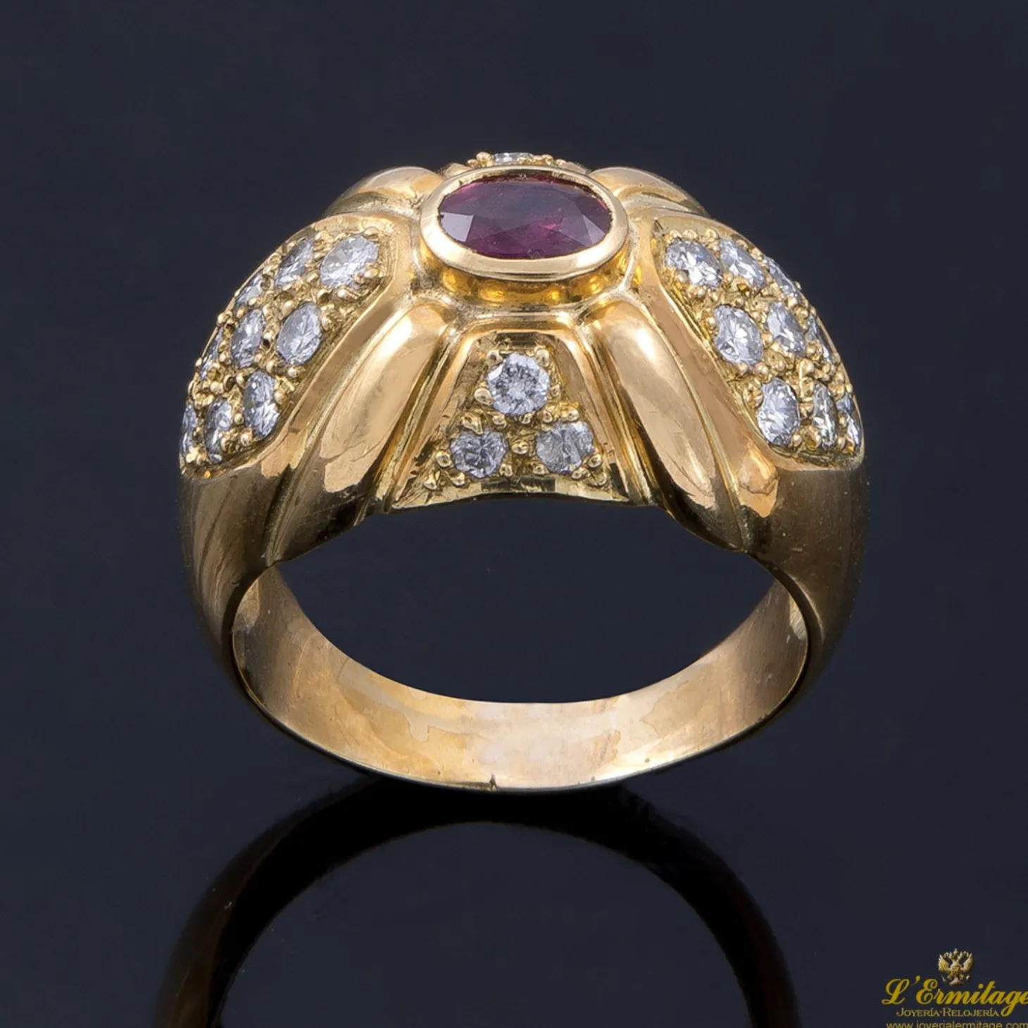 ANILLOS / SORTIJAS Sortija en oro amarillo con rubí y brillantes