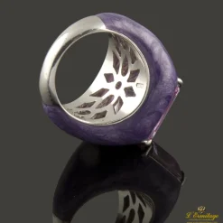 ANILLOS / SORTIJAS Sortija en oro blanco y esmalte a fuego con topacio rosa talla princesa.