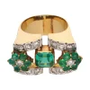 ANILLOS / SORTIJAS Sortija en oro amarillo con esmeraldas y brillantes. Talla 16.