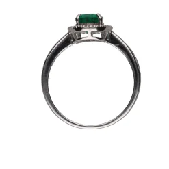 ANILLOS / SORTIJAS Sortija en oro blanco con esmeralda y diamantes. Talla 15.