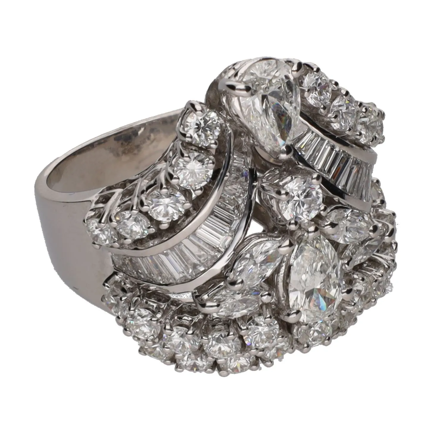 ANILLOS / SORTIJAS Sortija en oro blanco con diamantes. Talla 17.