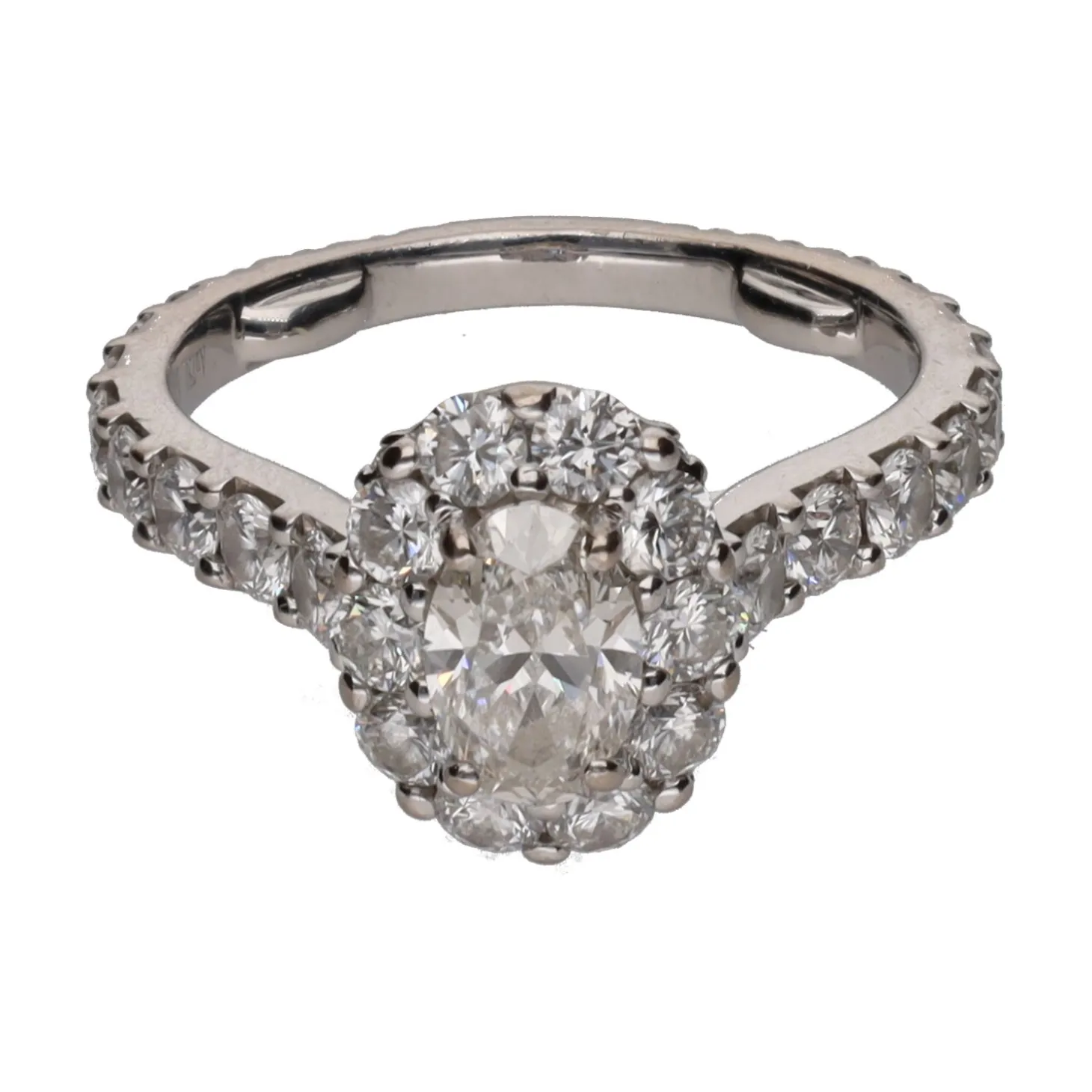 ANILLOS / SORTIJAS Sortija firmada por graff en oro blanco con brillantes. Talla 5.