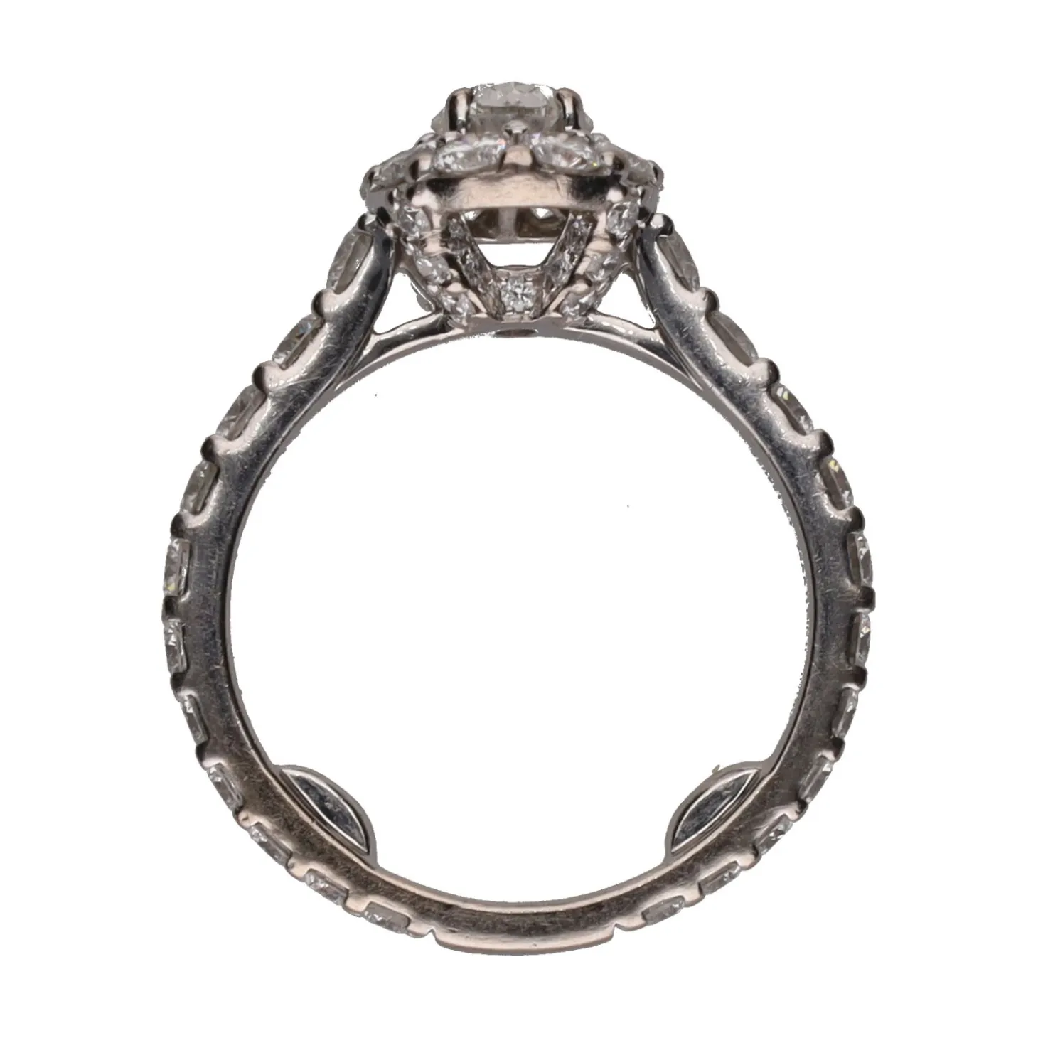 ANILLOS / SORTIJAS Sortija firmada por graff en oro blanco con brillantes. Talla 5.