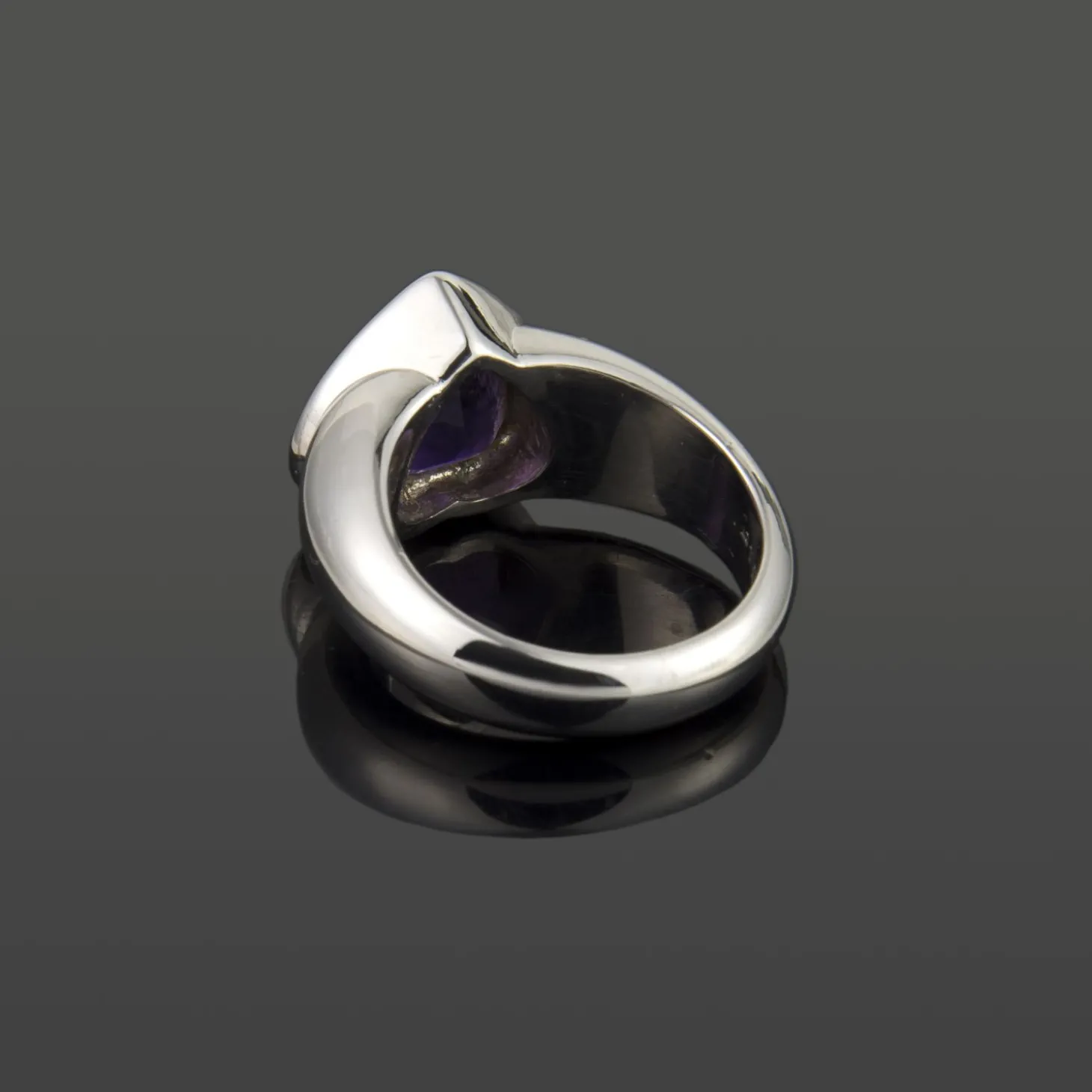 ANILLOS / SORTIJAS Sortija oro blanco amatista talla corazón