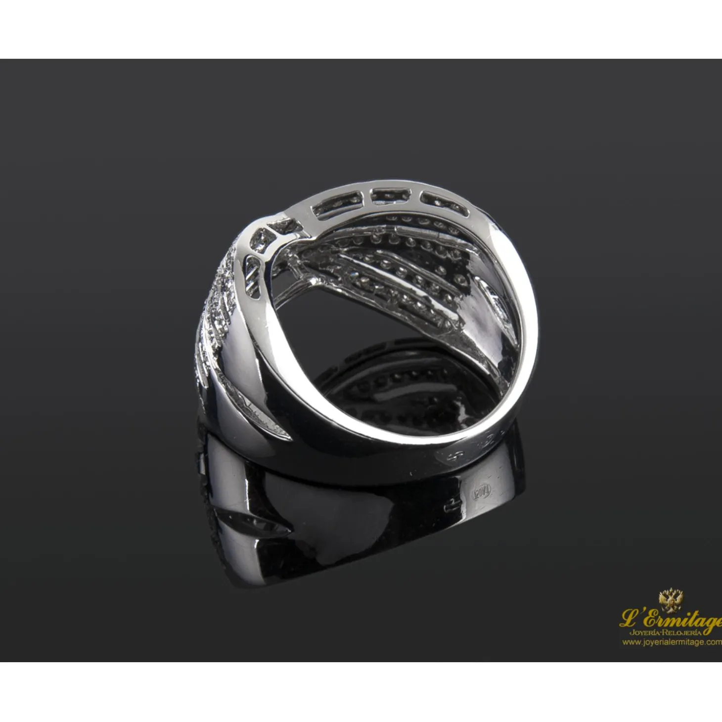 ANILLOS / SORTIJAS Sortija oro blanco y diamantes. Talla nº14.