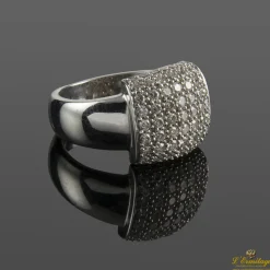 ANILLOS / SORTIJAS Sortija oro blanco y diamantes.