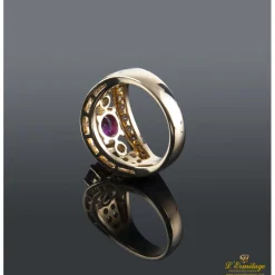 ANILLOS / SORTIJAS Sortija oro amarillo rubí y diamantes.