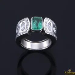 ANILLOS / SORTIJAS Sortija oro blanco esmeralda y diamantes
