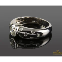 ANILLOS / SORTIJAS Sortija oro blanco y diamantes.