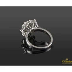 ANILLOS / SORTIJAS Sortija oro blanco y diamantes.