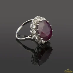 ANILLOS / SORTIJAS Sortija oro blanco rubí y diamantes.